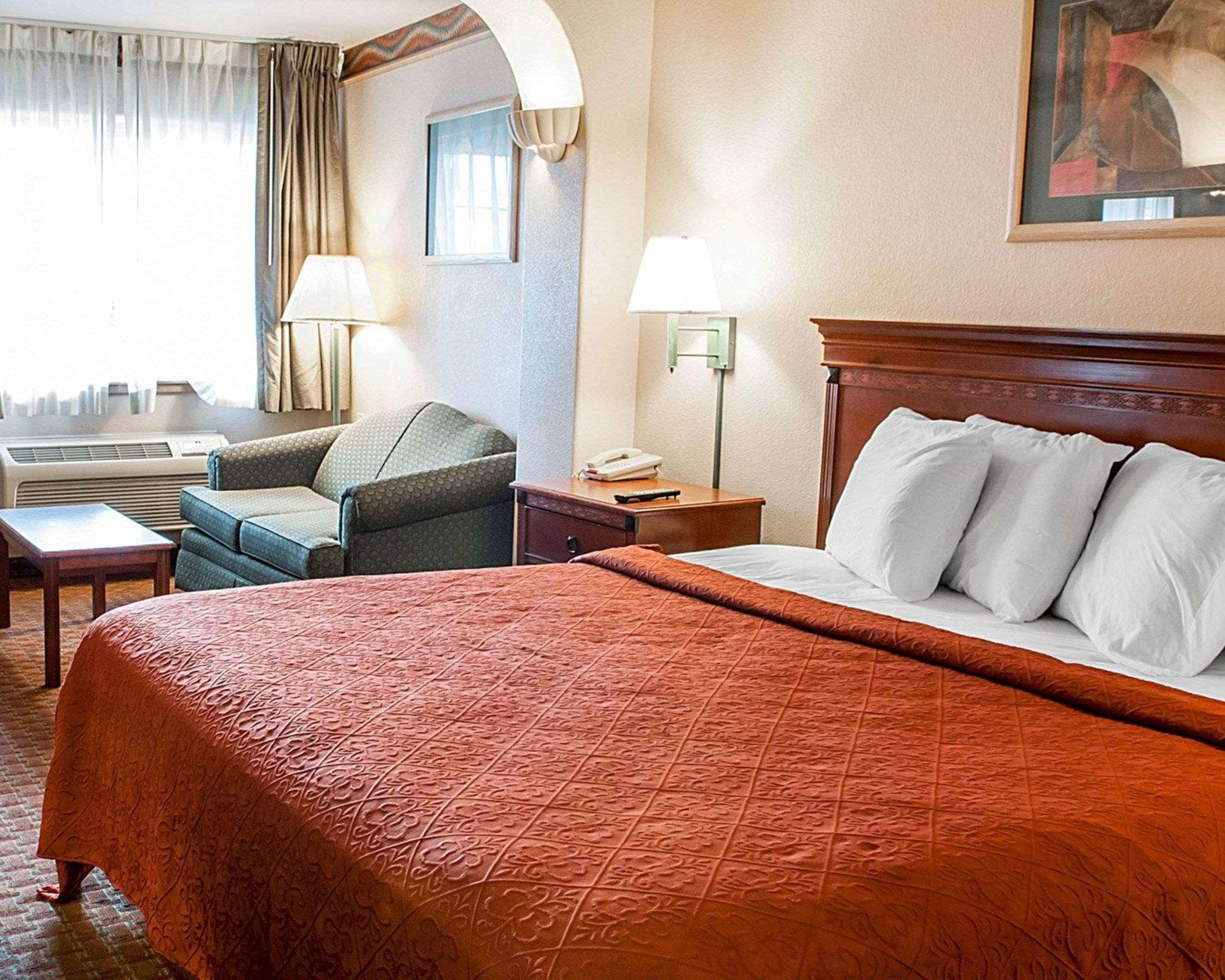 Quality Inn & Suites Las Cruces - University Area ภายนอก รูปภาพ