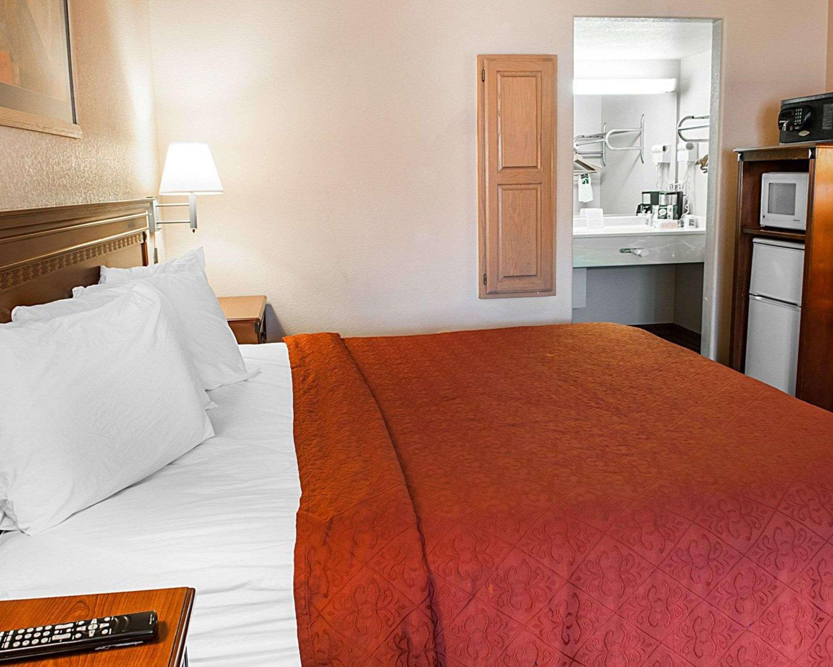 Quality Inn & Suites Las Cruces - University Area ภายนอก รูปภาพ