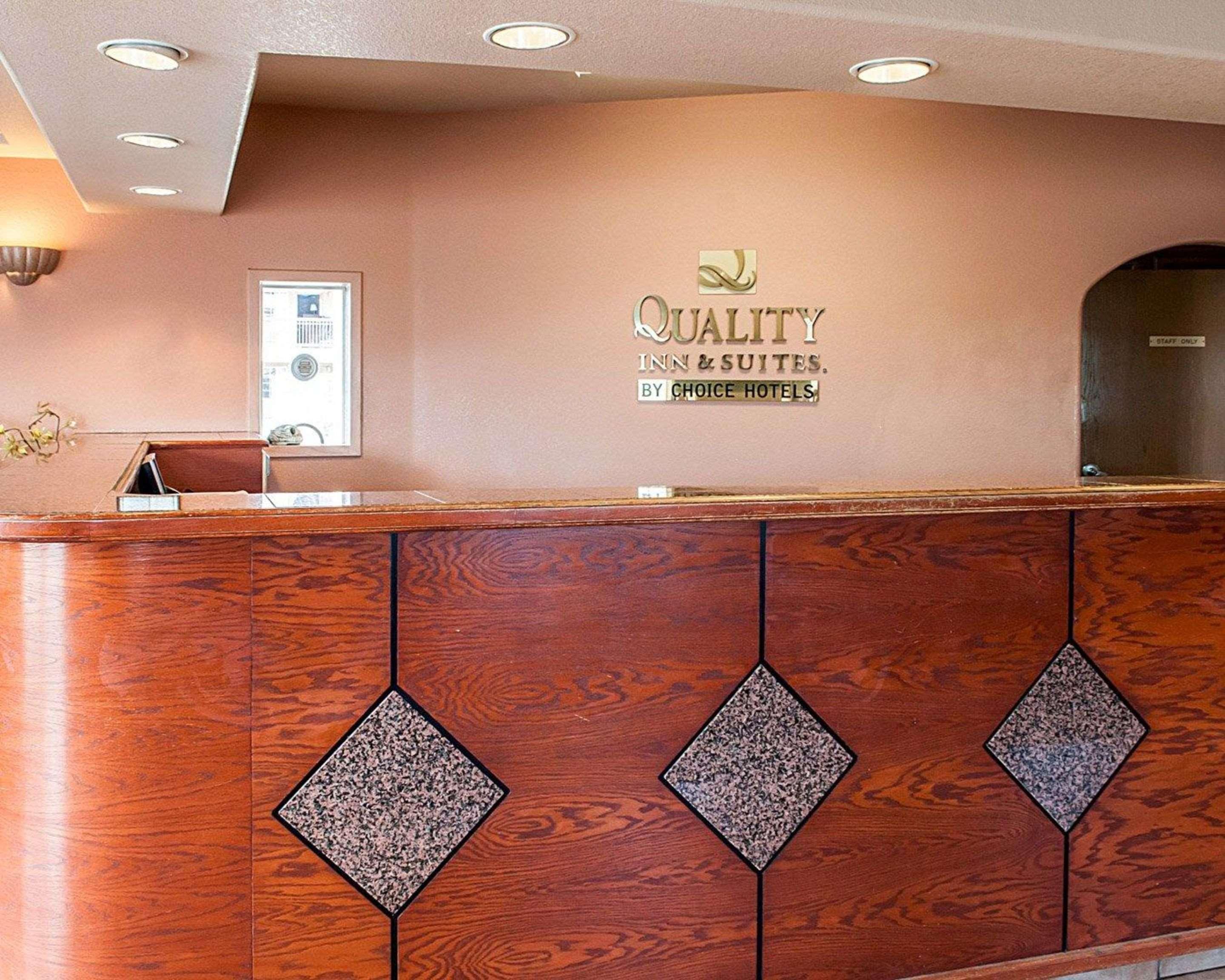 Quality Inn & Suites Las Cruces - University Area ภายนอก รูปภาพ