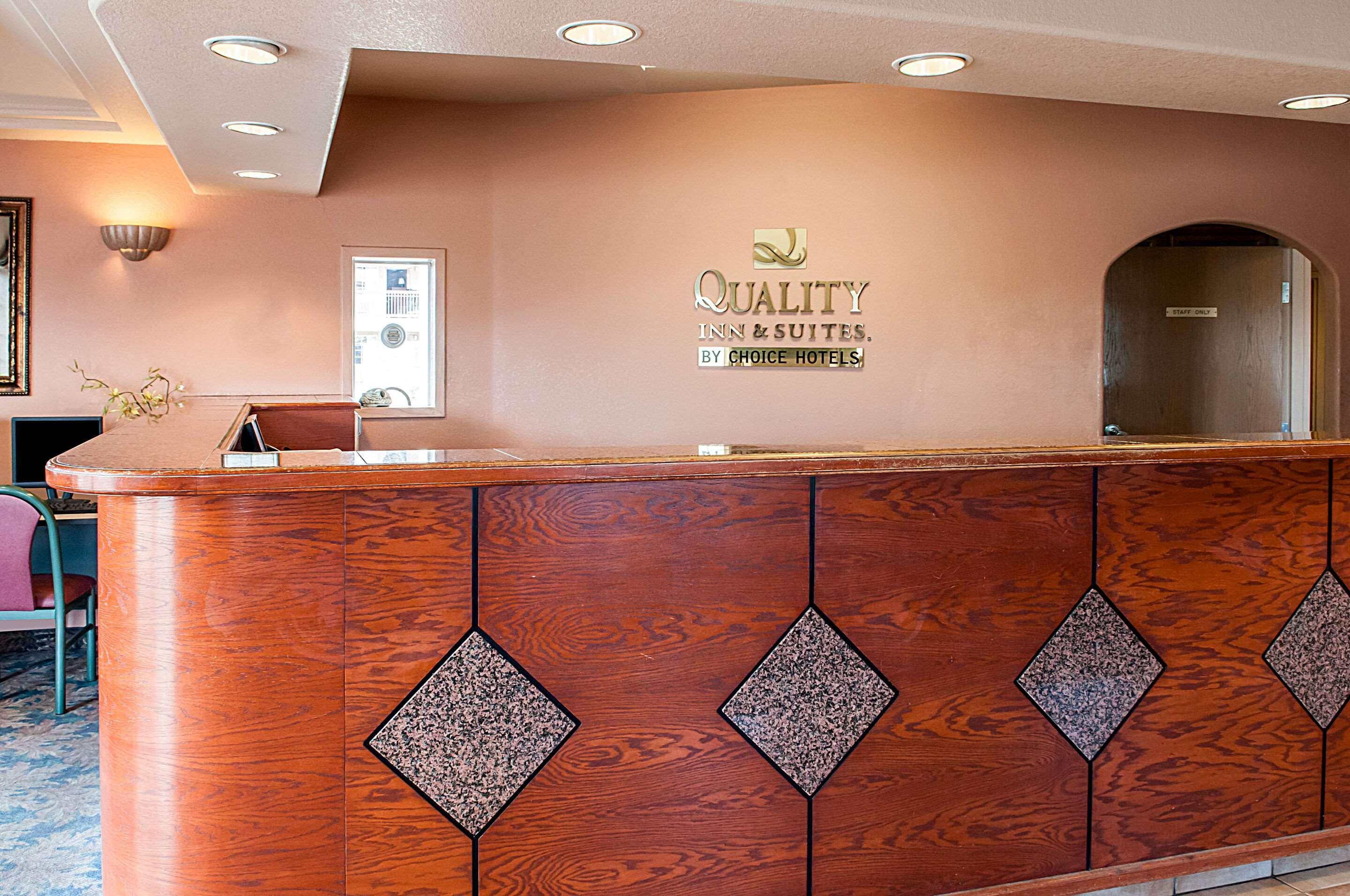 Quality Inn & Suites Las Cruces - University Area ภายนอก รูปภาพ