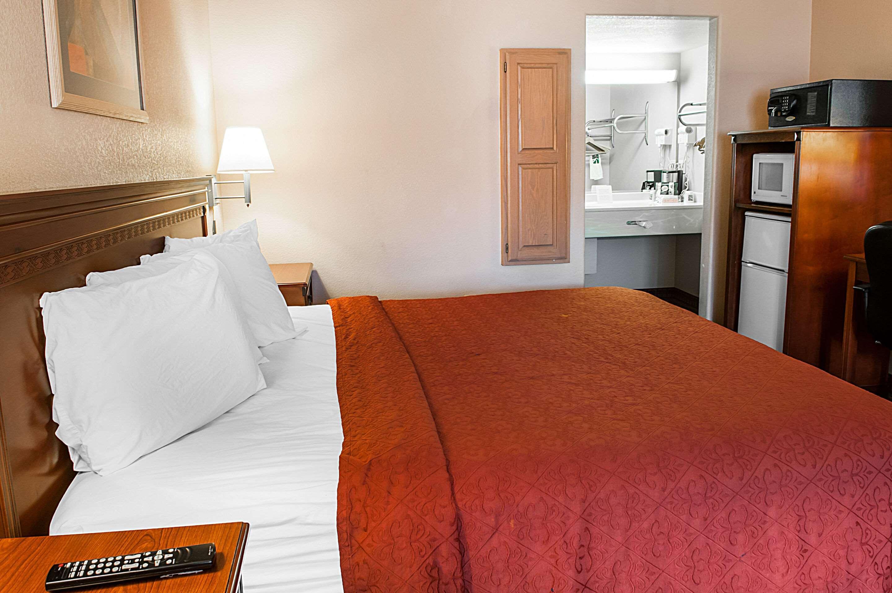 Quality Inn & Suites Las Cruces - University Area ภายนอก รูปภาพ