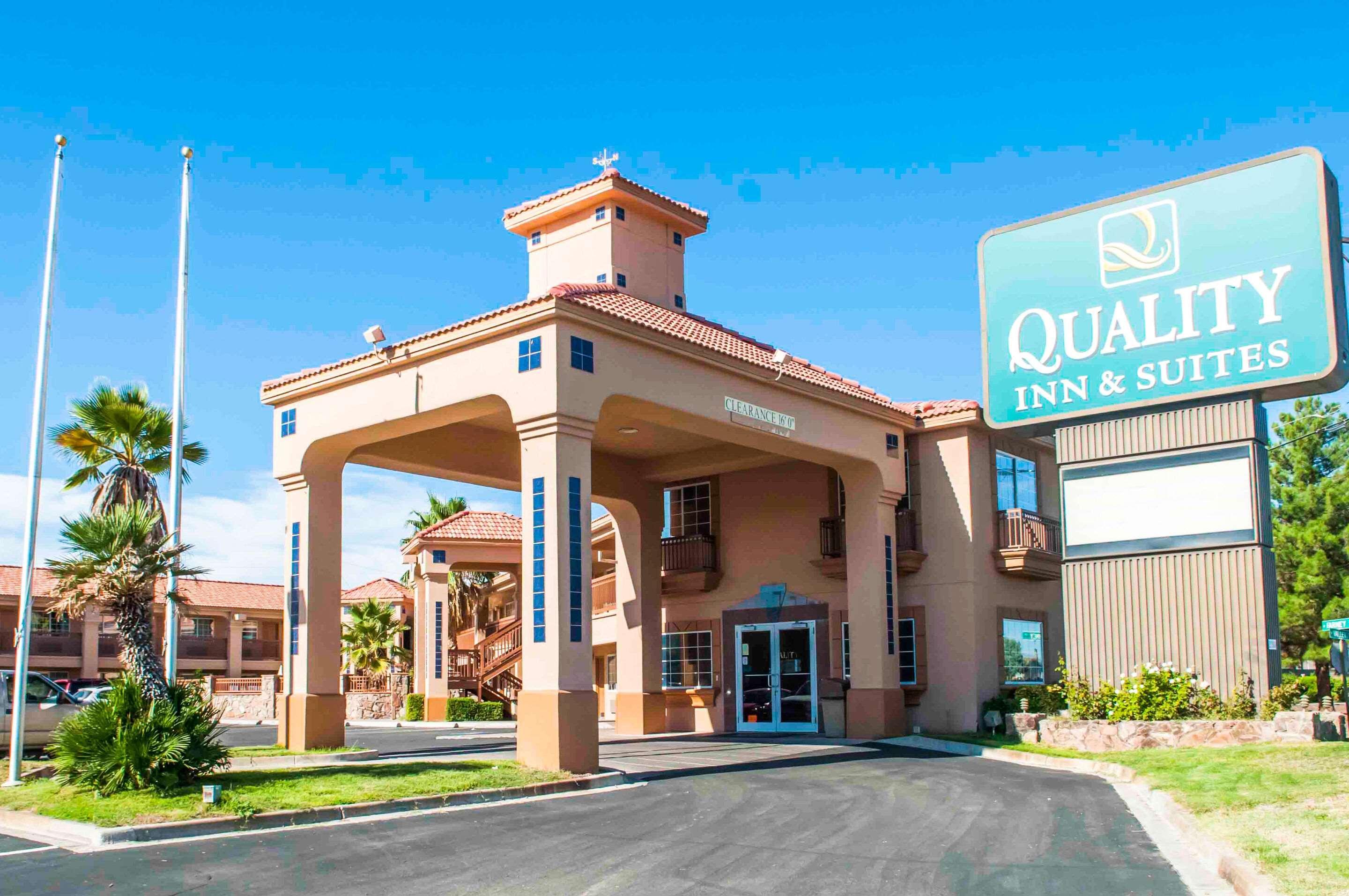 Quality Inn & Suites Las Cruces - University Area ภายนอก รูปภาพ