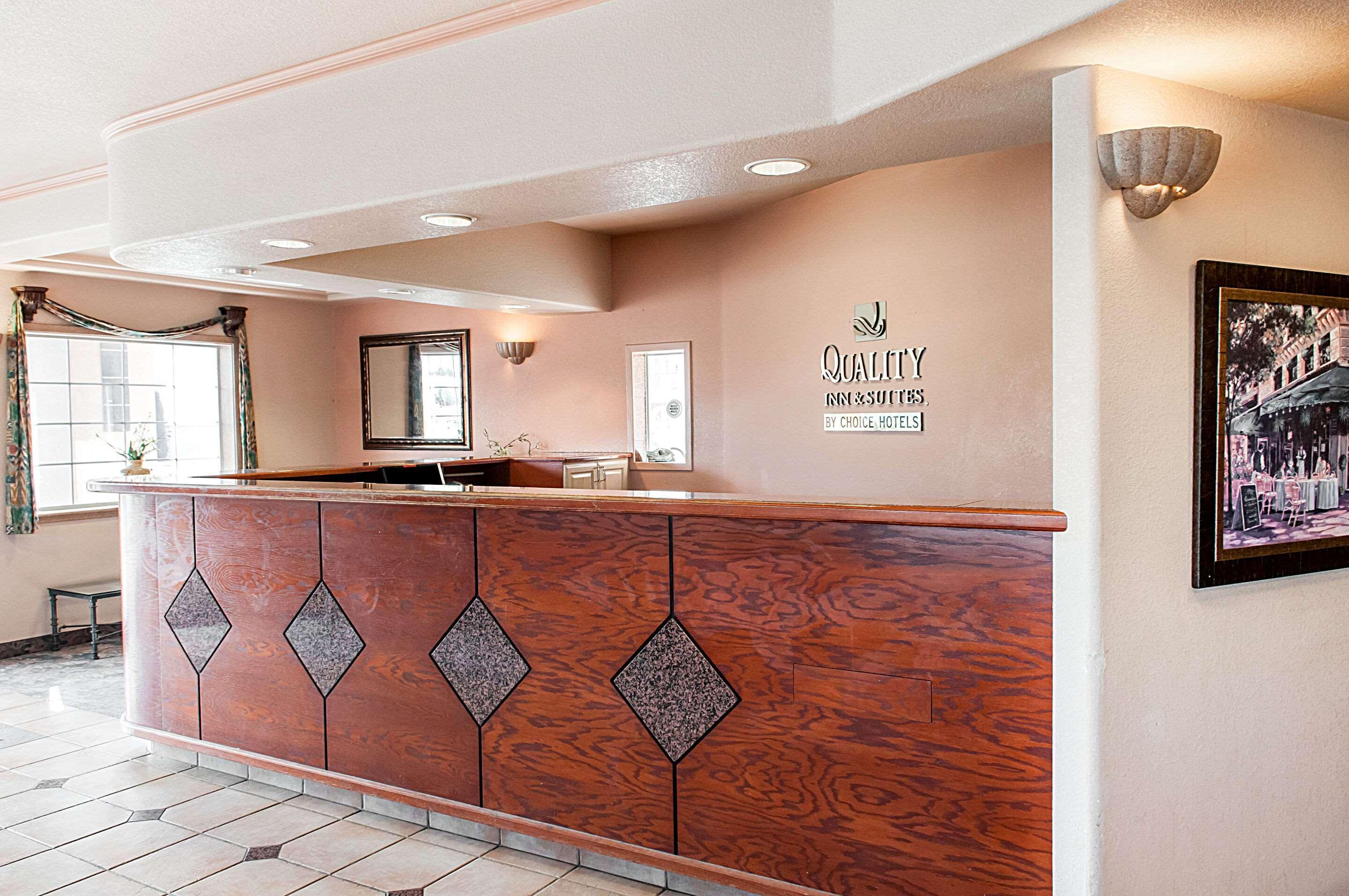 Quality Inn & Suites Las Cruces - University Area ภายนอก รูปภาพ